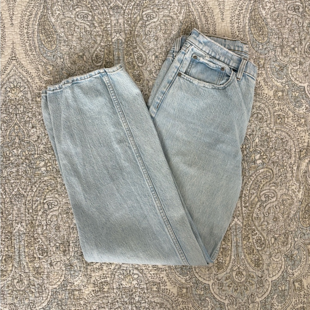 Abercrombie and Fitch 90s relaxed jeans high-rise